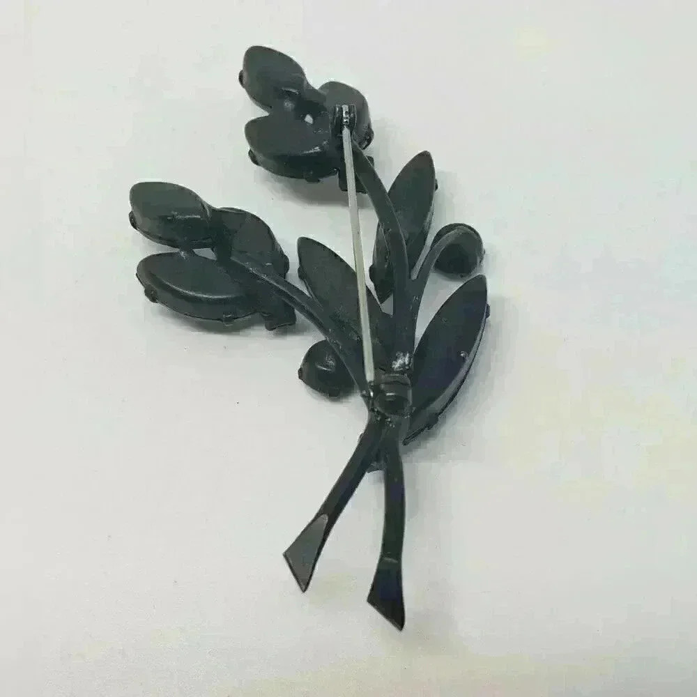Vintage Brooch Jett Black Rhinestones Japanned Finish Leaf Mourning - Picture 6 of 6